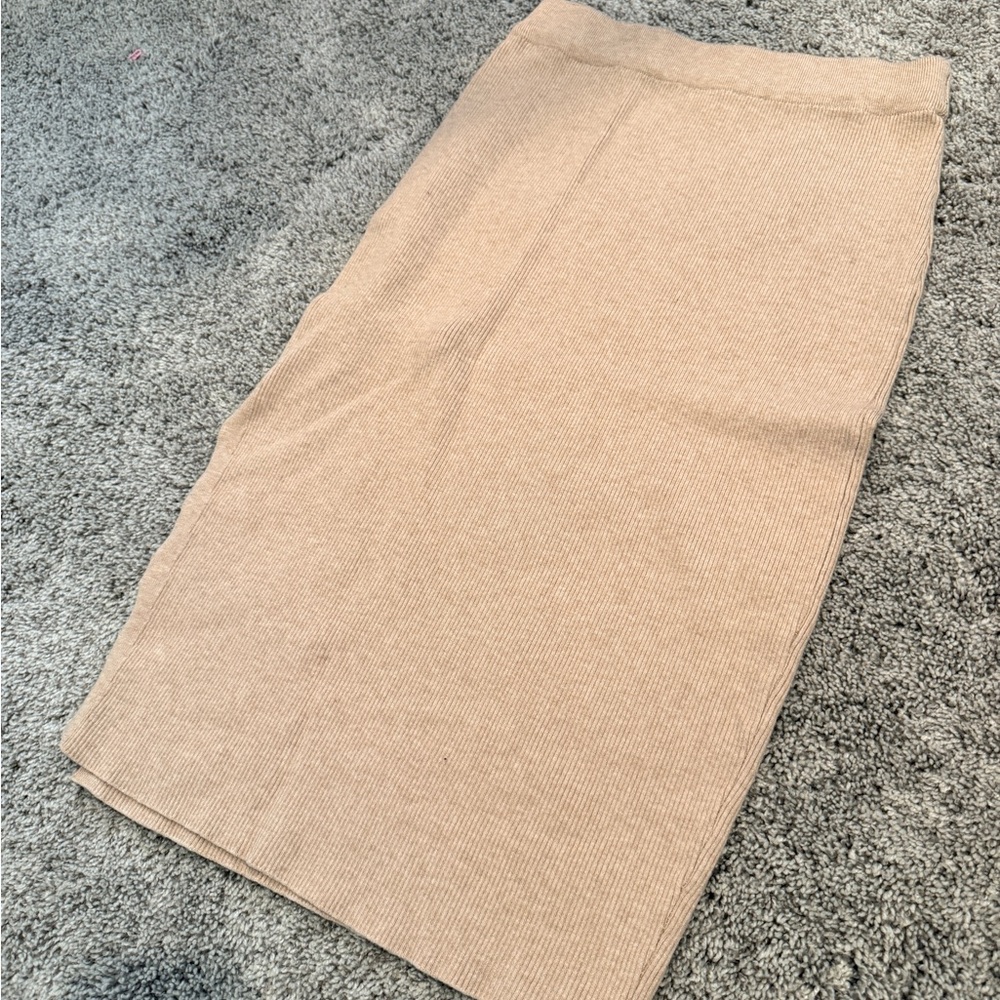 Chic Beige Women's Pencil Skirt